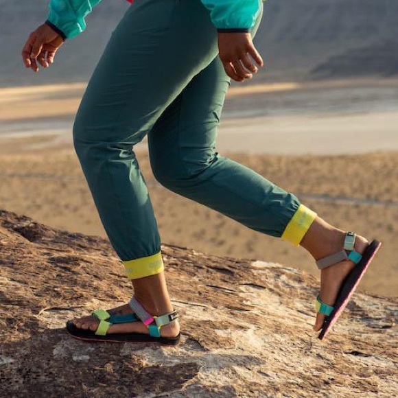 Teva Women's Original Universal Cotopaxi in Coto Multi | Neon